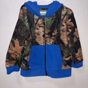 Trail crest camo and blue fleece zip hooded jacket boys 4T